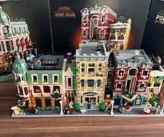 LEGO - 4 Sets: Politiebureau, Hotel, JazzClub & Square
